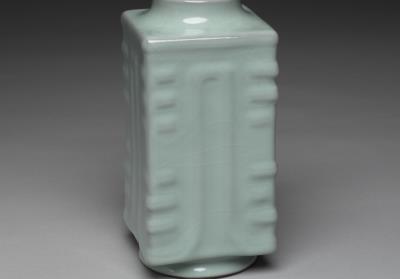 图片[3]-Cong shaped vase with green glaze, Qing dynasty, Qianlong reign (1736-1795)-China Archive